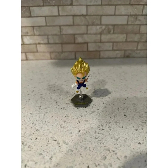 Super‎ Vegito - Dragon Ball Z Original Mini Figurine sd - Picture 1 of 3
